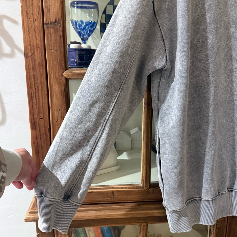 Oversized Acid Wash Crewneck Sweatshirt w Pockets Gray Small - Picture 9 of 10